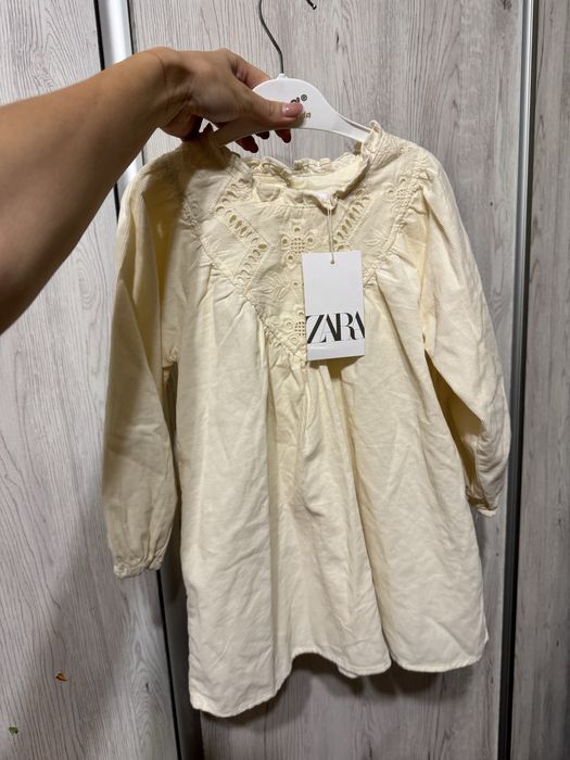 Сукня зара 104 см