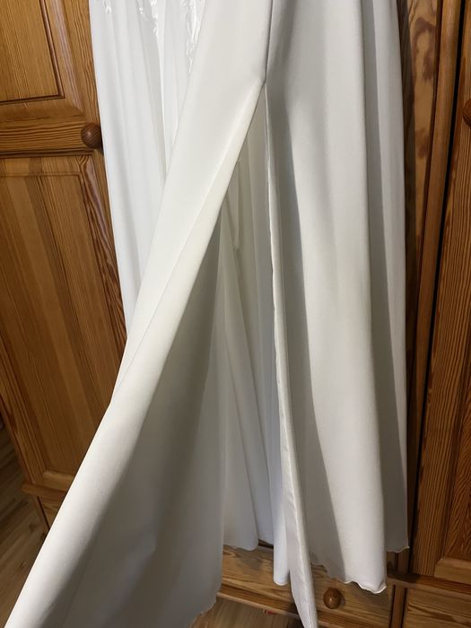 Piękna suknia ślubna