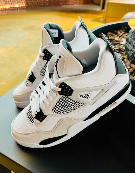 Sneakersy Męskie Jordan 4 Retro Military Black