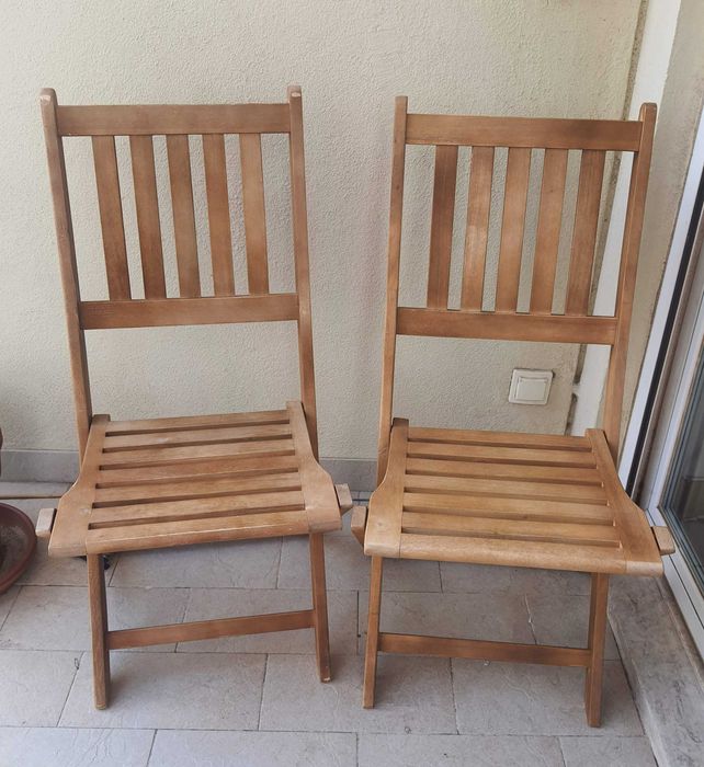 Conjunto mesa e cadeiras para exterior