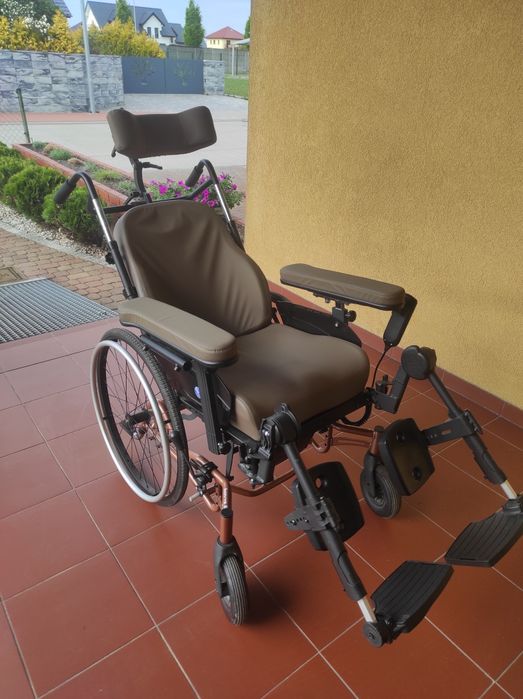 Wózek inwalidzki Vermeiren Inovys 2 Evo