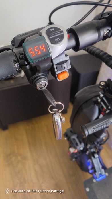 Trotinete elétrica FLJ