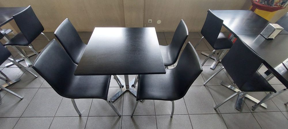 Cadeiras / mesas64551625008257121