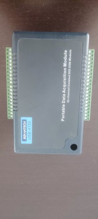 Placa IO USB-4750 Advantech64740607911171120