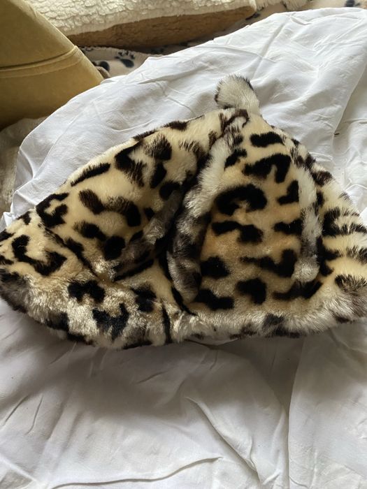 Зимняя мутоновая кепка