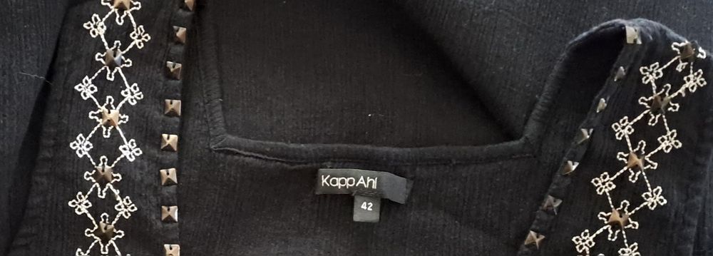 Czarna długa bluzka tunika bez rękawów