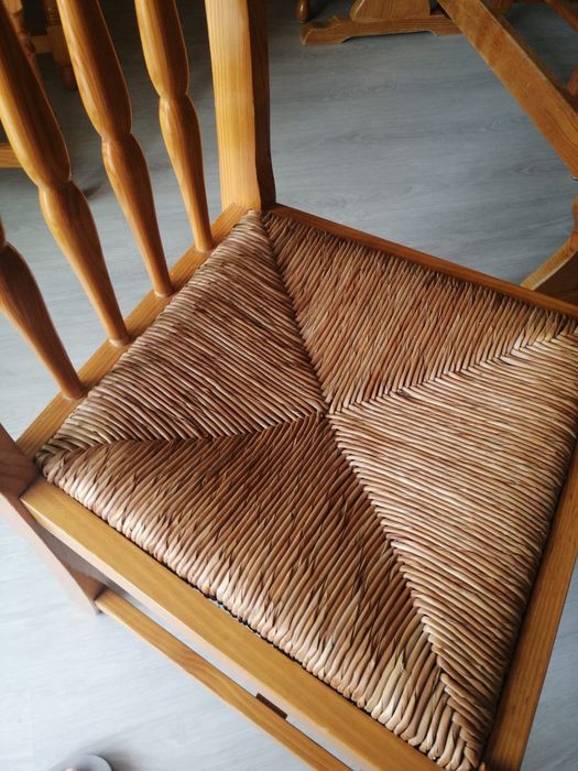 Mesa jantar com 6 cadeiras