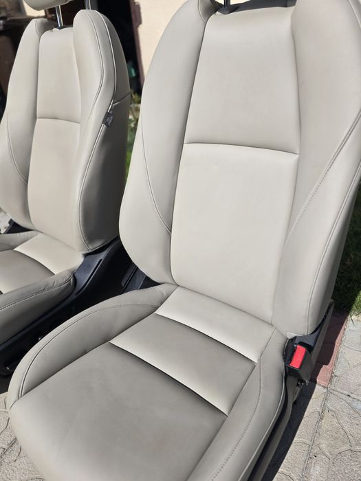 Салон Mazda CX-30