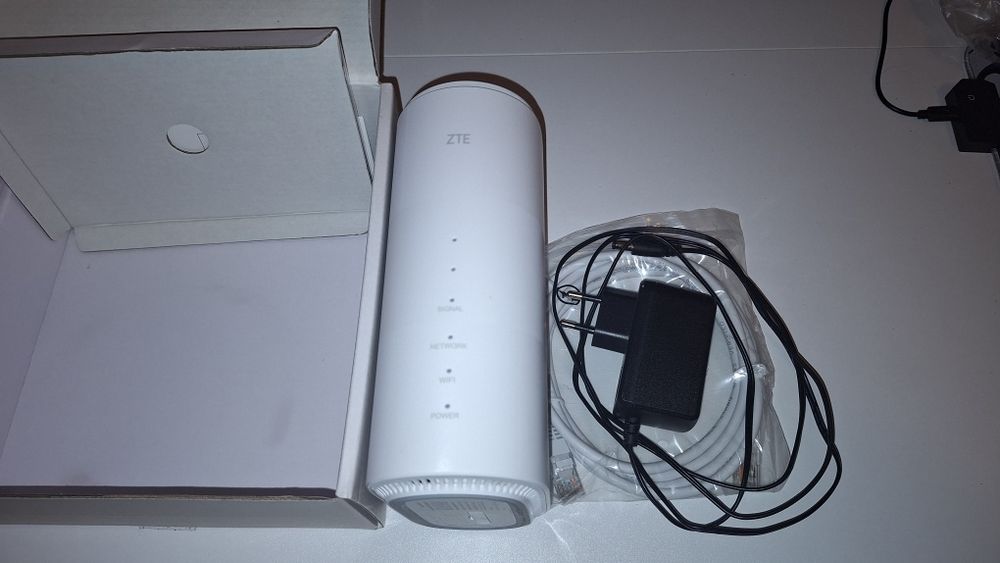 ZTE MC801A Router Stacjonarny SIM 5G LTE WiFi 6