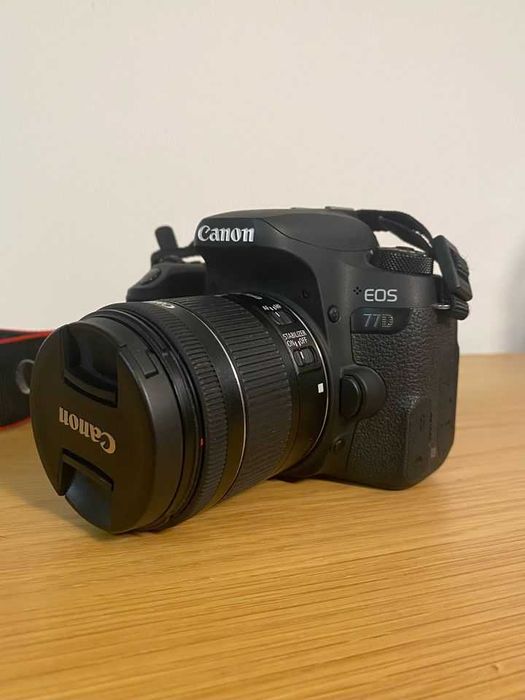 Canon 77D + 18-55mm como nova