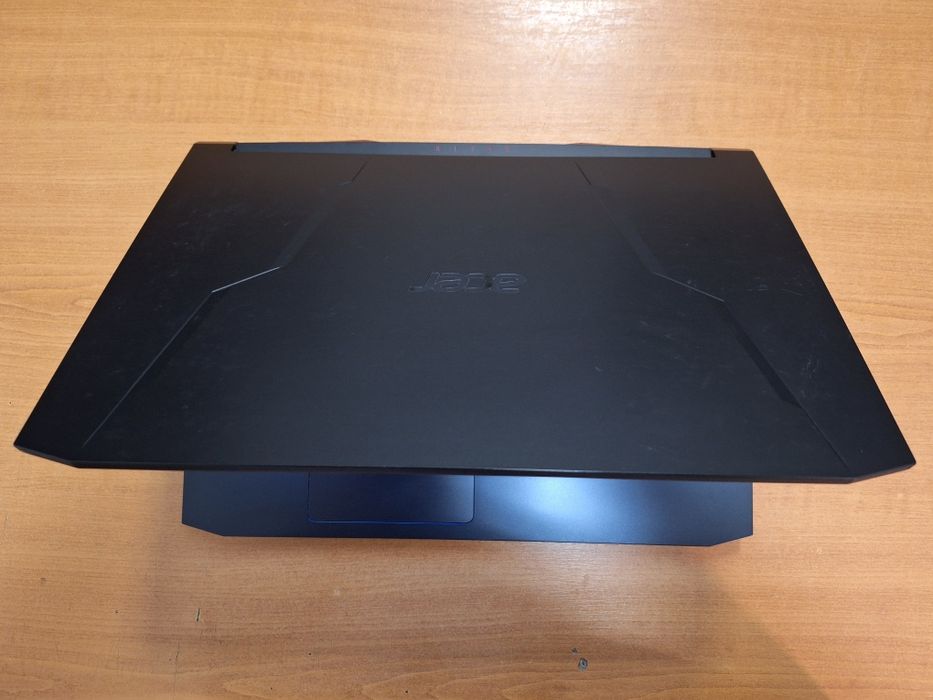 Acer Nitro 5 AN515-57 i5-11400H RTX 3050 4Gb DDR4 16Gb SSD + HDD