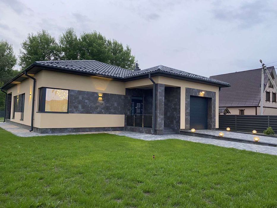 Здається подобово будинок 4 км від міста