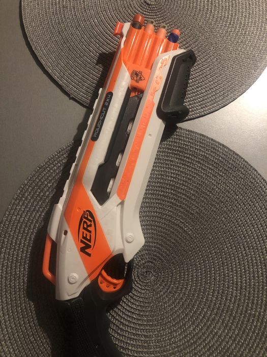 Nerf n-strike elite roughcut 2x4 ze strzałkami