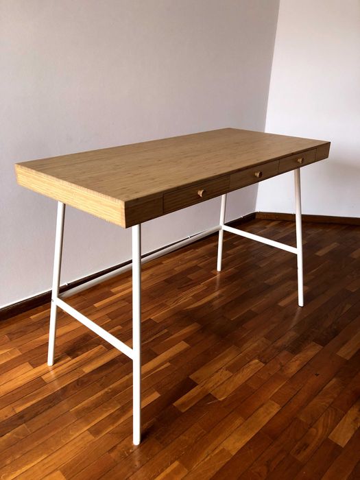 Mesa Secretária + Cadeira de Escritório