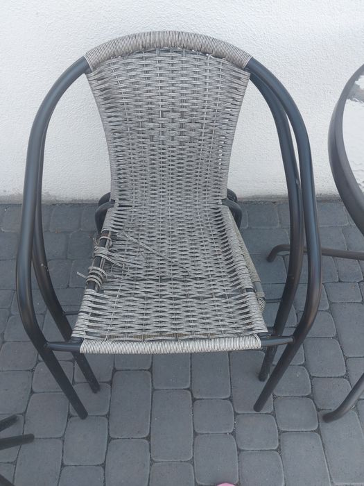 Stół stolik krzesła ogrodowe