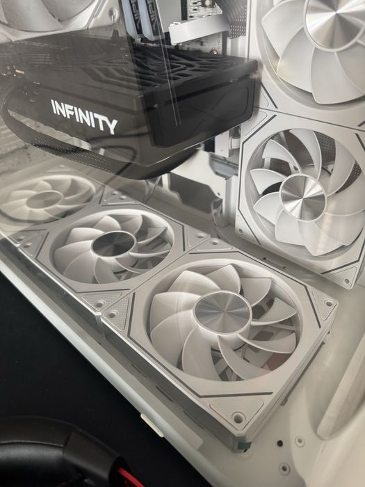 Нові вентилятори Upsiren UF-3 Prism 7 Pro (ARGB, 120 мм)