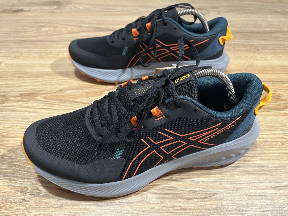 Кросівки Asics GEL-EXCITE TRAIL 2 Нові в коробці.  Розмір 43(27,5 см.)