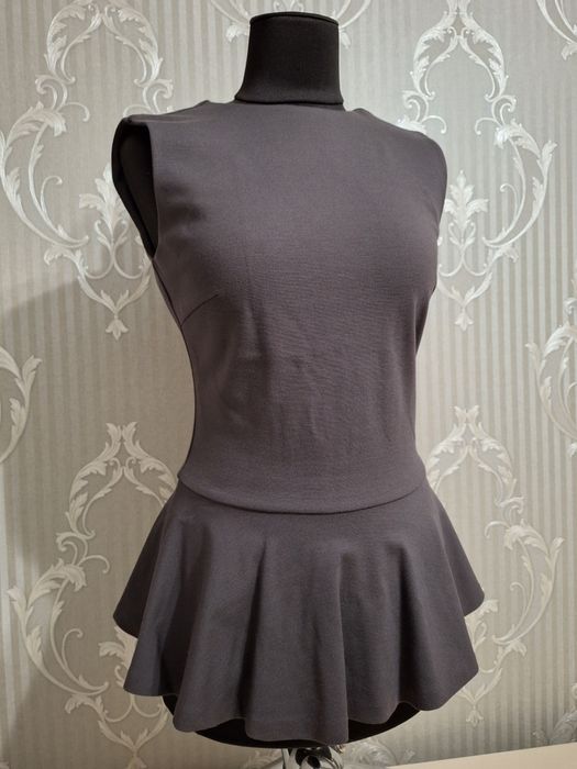 Топ з баскою Новий