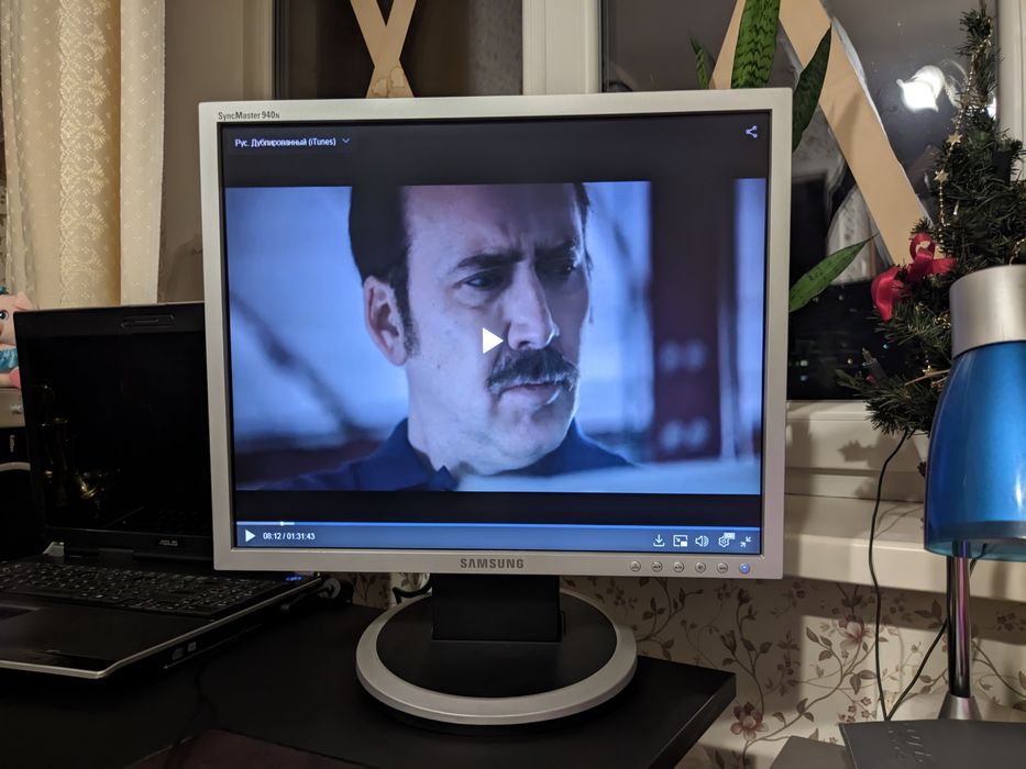 Монитор Samsung SyncMaster 940n