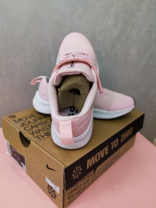 Nike Star Runner 3
