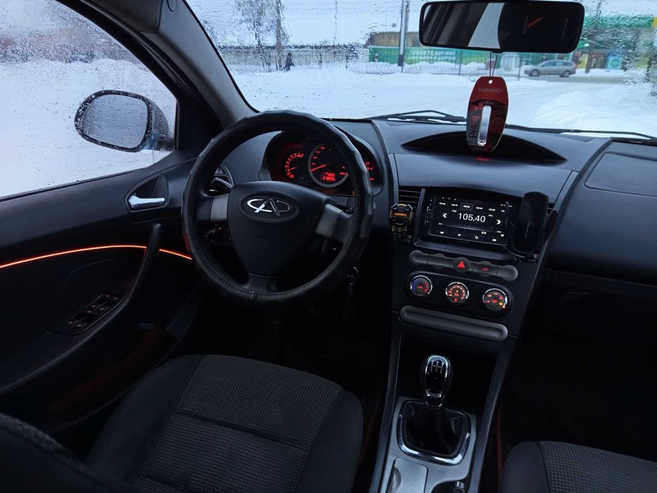 Chery M11 2011 Luxury