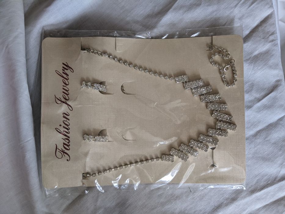 Украшения, бижутерия. На выпускной, свадьбу, любой праздник