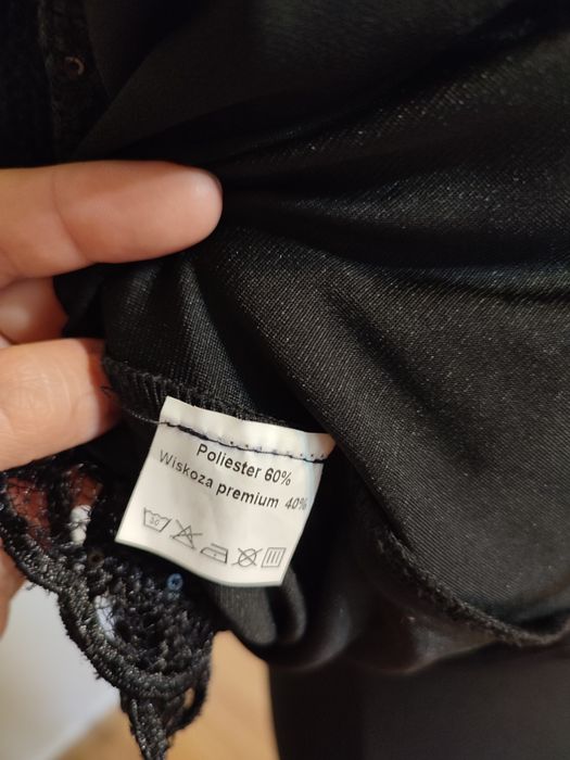 Sukienka czarna wieczorowa