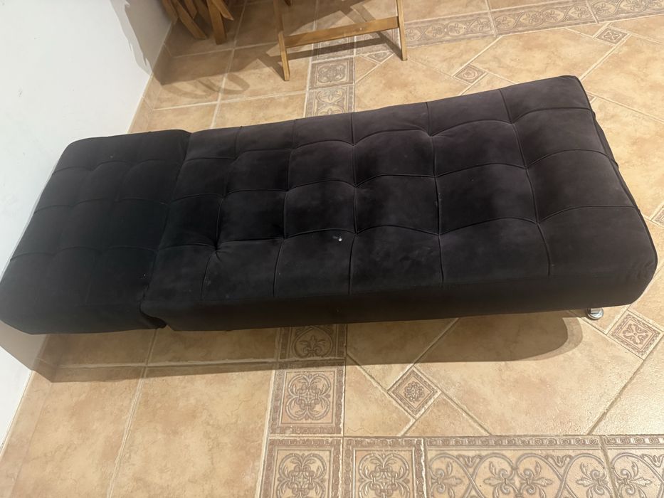 Sofa preto retratil