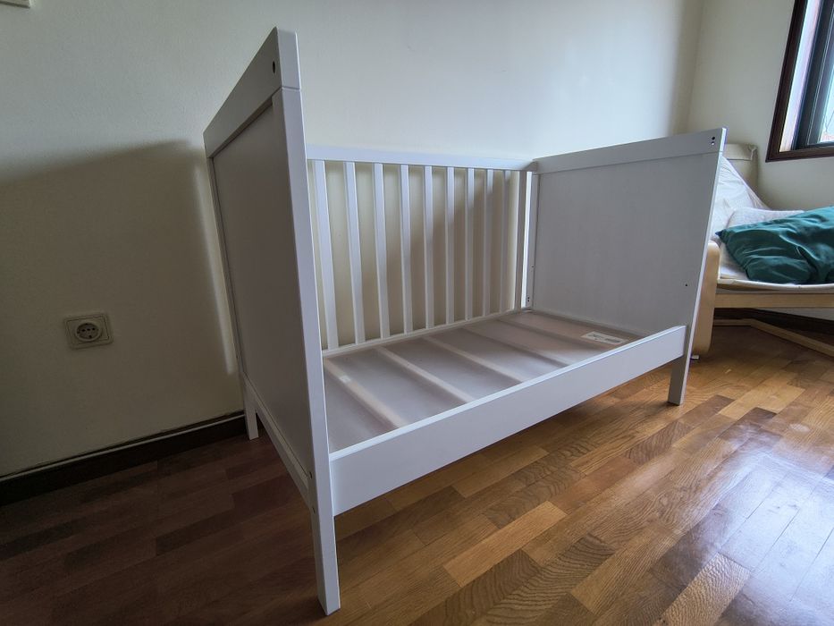 Berço Sundvik IKEA branco