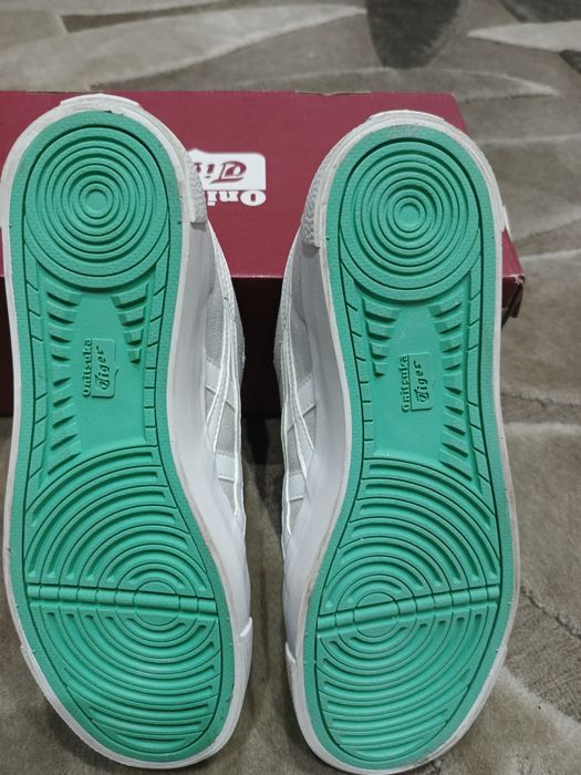 Sprzedam sneakersy Onitsuka Tiger