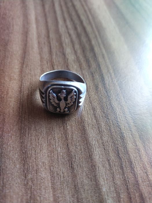 Sygnet patriotyczny z orłem