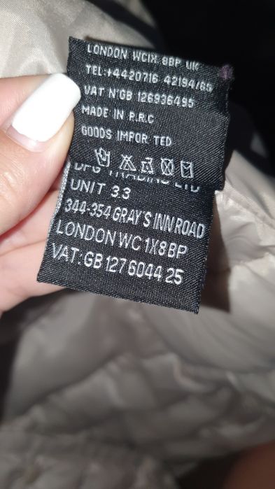 MONCLER жіночий пуховик.