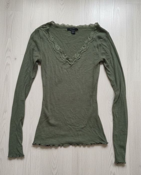 Кофтинка Amisu з мереживом