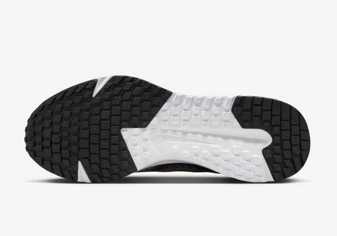 Кроссовки NIKE RUN DEFY HM9594-300 Nike