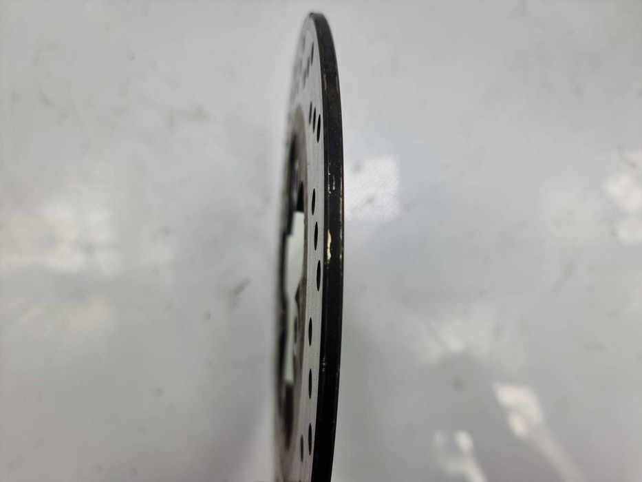 Suzuki GSX 1300R Hayabusa 1999r. Tarcza tył motocykl