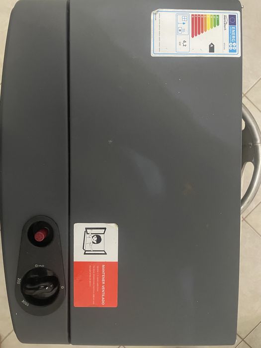 Aquecedor a gas com garrafa incluida