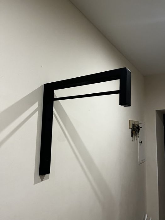 Вішак для верхнього одягу