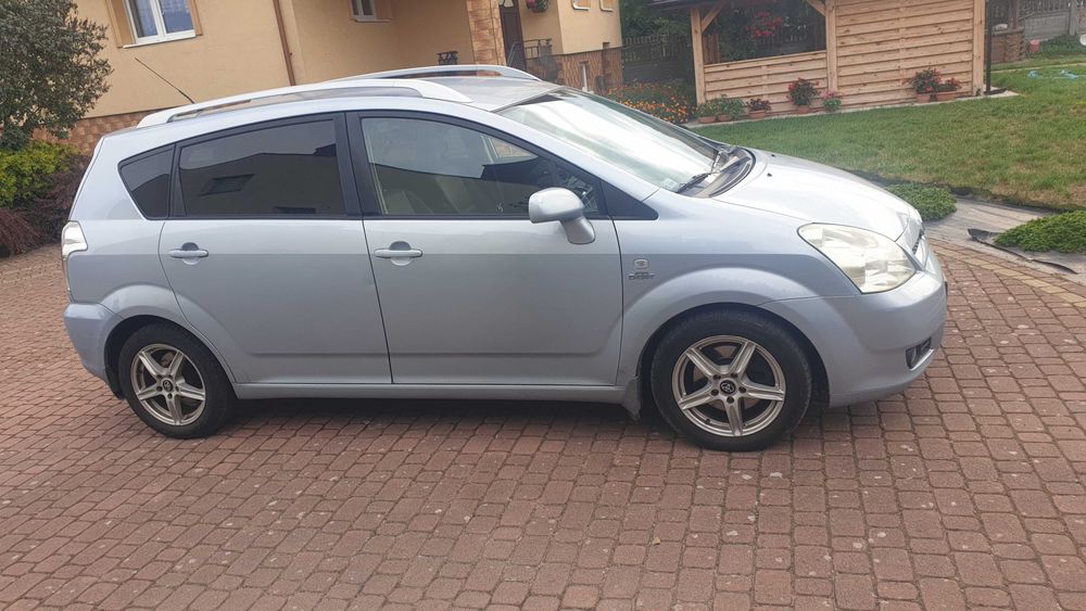 Toyota corolla Verso 2.2 disel 177km