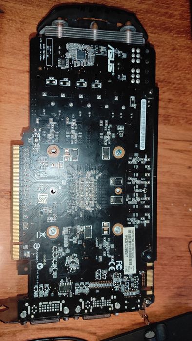 GTX 560 1Gb не робоча