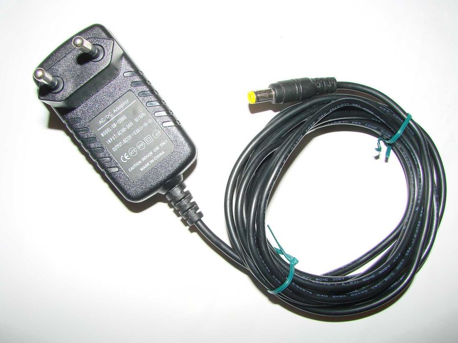 Блок питания, сетевой адаптер AMIGO 5 V - 1 A; AC/DC Adaptor 12 V – 0,6 A
