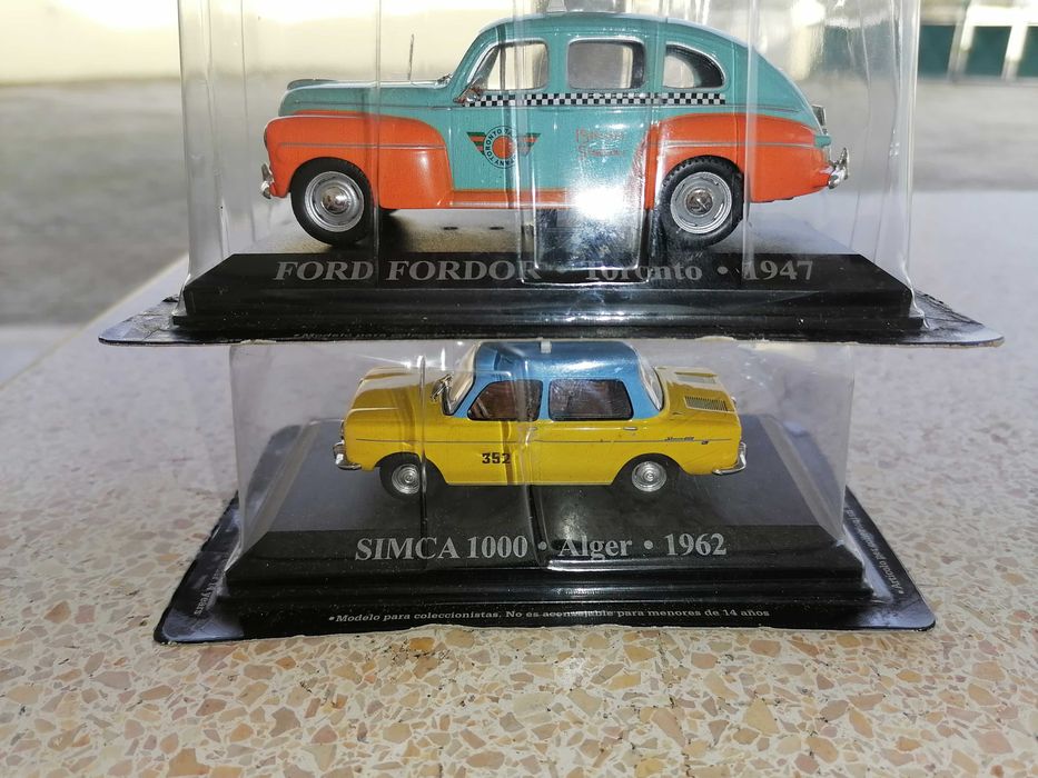 Carros clássicos em  miniaturas