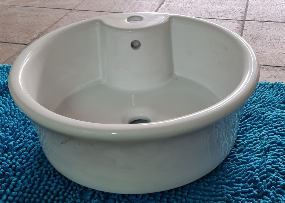 Lavatórios de pousar SANINDUSA