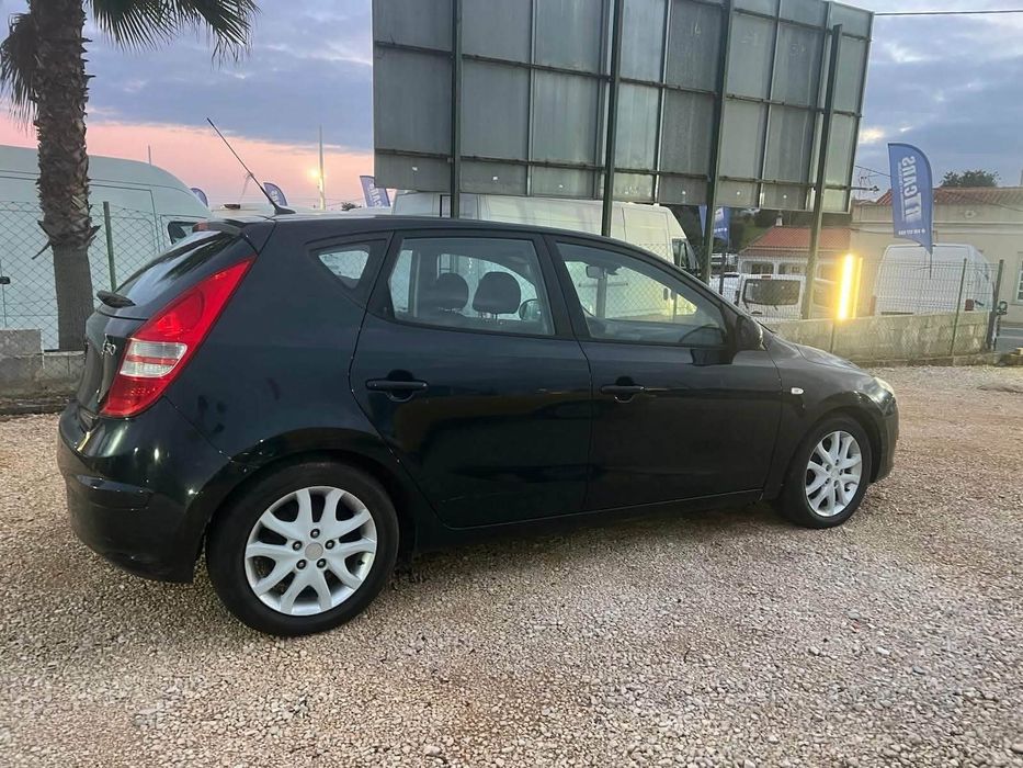 Vende se viatura  de 2008