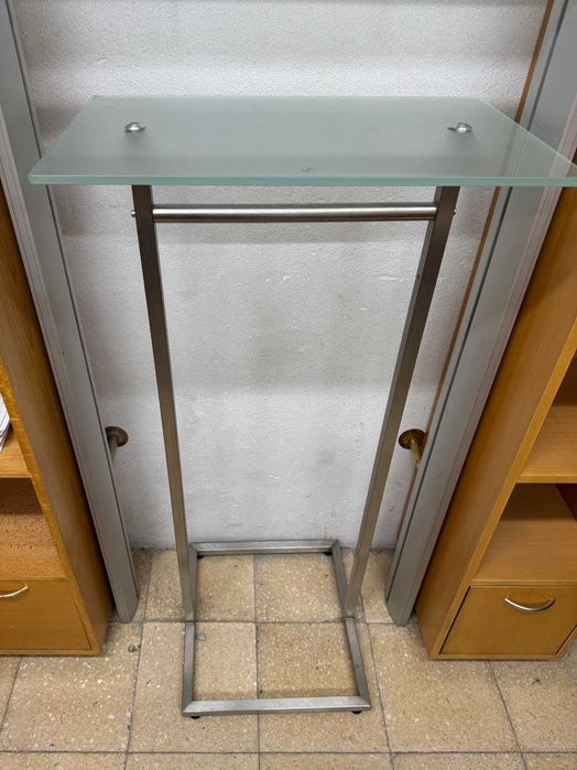 Móveis de loja, vitrines e expositores