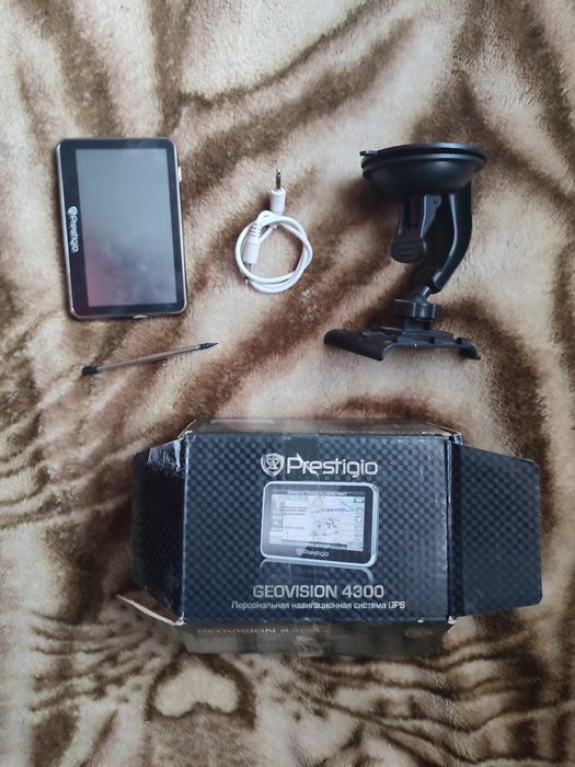 GPS навігатор Prestigio GeoVision 4300