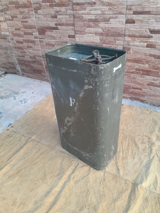 Deposito militar de combustível 60litros
