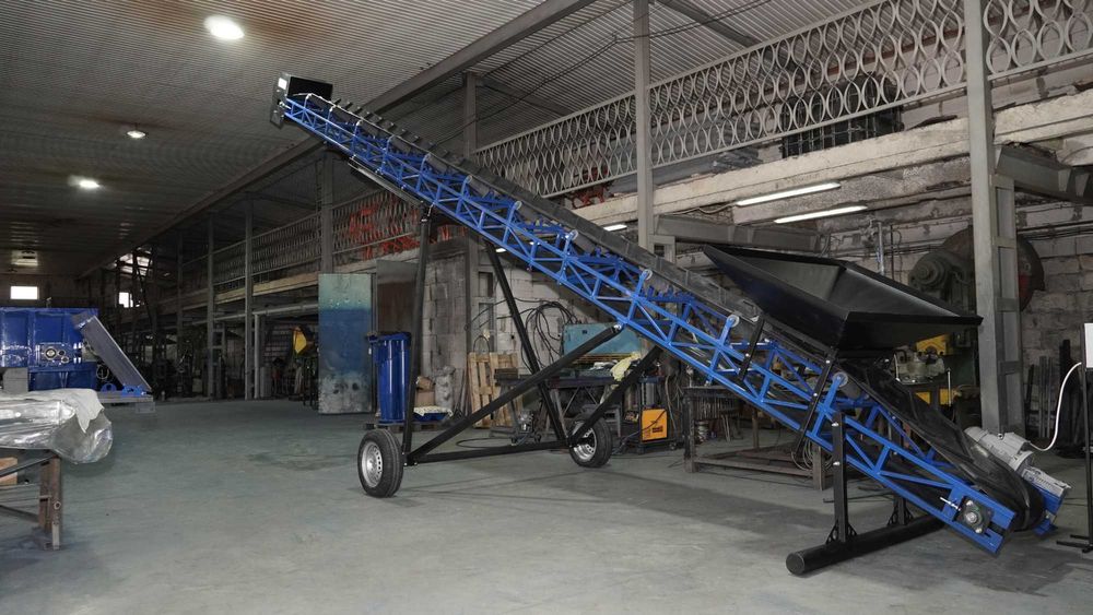 Ленточный конвейер, стрічковий транспортер для тирси, щепи ГСК-300*7