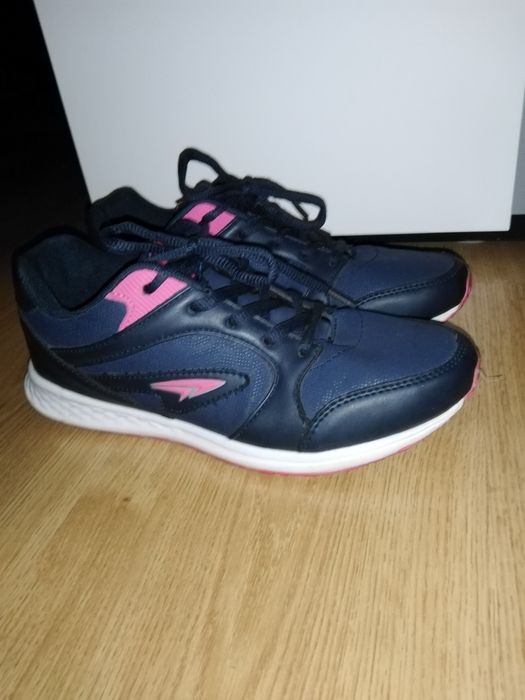 Buty  Sprandi 37 sportowe granatowe jesienne półbuty eko skóra
