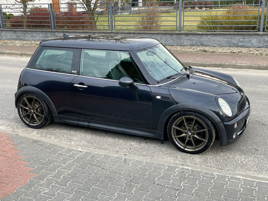MINI Cooper R50 Park Line