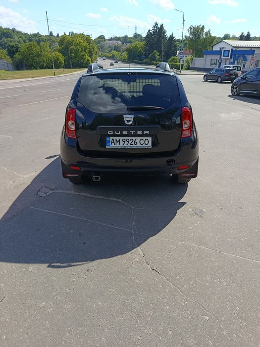 Dacia duster 10 рік